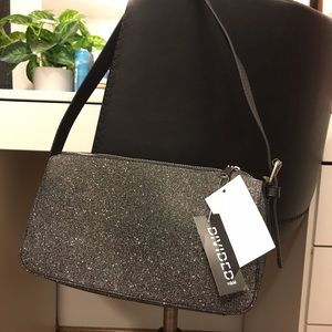 H&M DIVIDED Rectangle Shoulder bag.